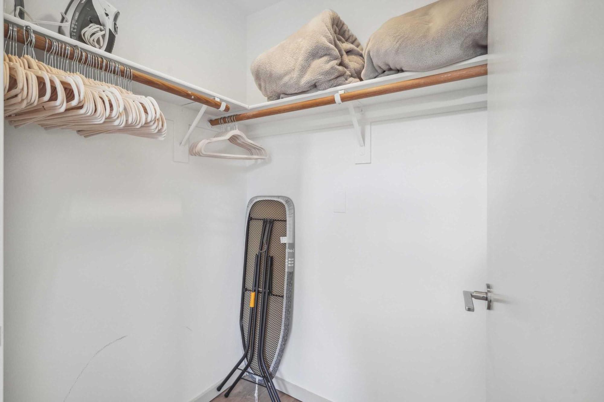 A Hollywood Escape Modern 2-bedroom Complete W Hot Tub For Pure Bliss Apartamento Los Ángeles