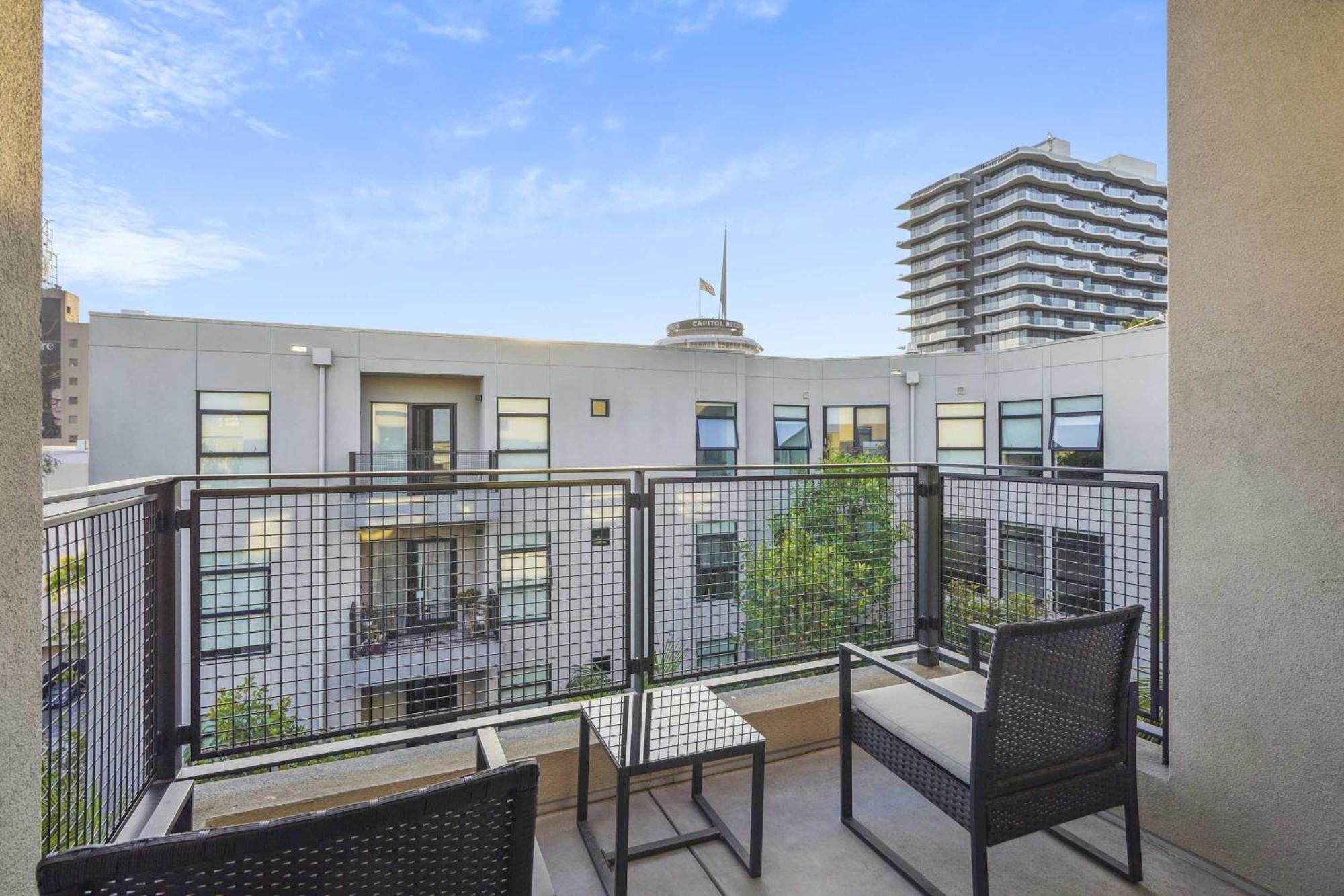 Apartamento A Hollywood Escape Modern 2-bedroom Complete W Hot Tub For Pure Bliss Los Ángeles